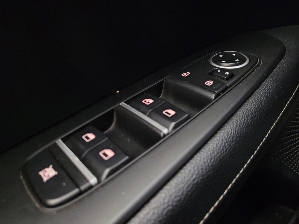 2023 Kia Forte in Glendale, AZ 85301 - 18102489 27