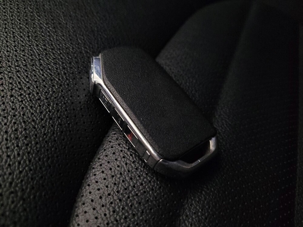 2023 Kia Forte in Glendale, AZ 85301 - 18102489 32