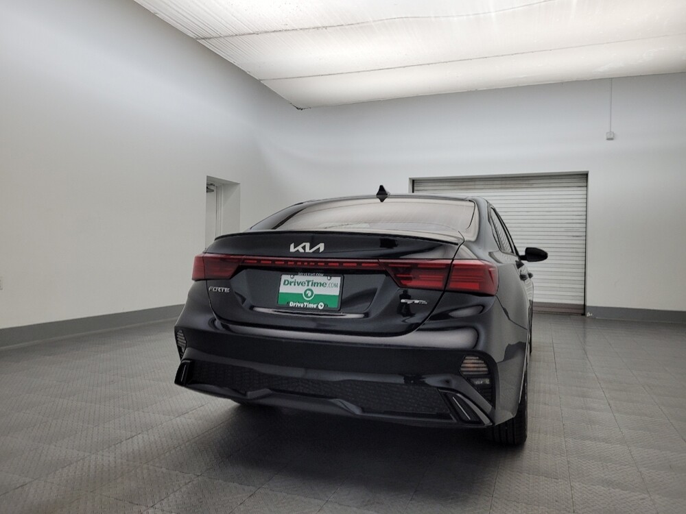 2023 Kia Forte in Glendale, AZ 85301 - 18102489 7