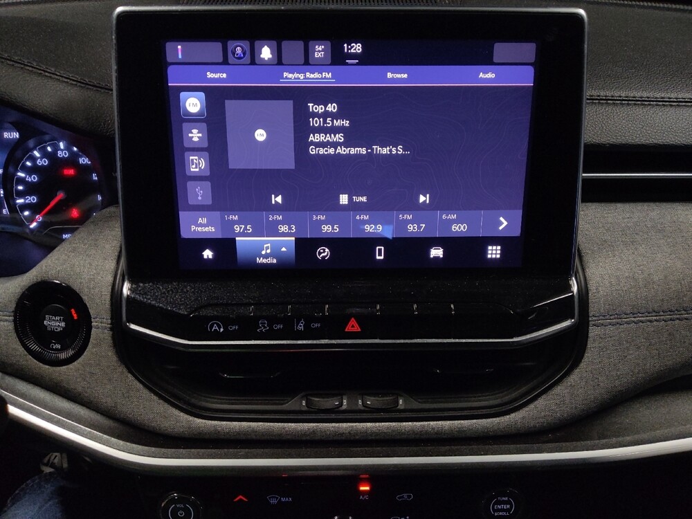 2024 Jeep Compass in Mesa, AZ 85210 - 18102491 25