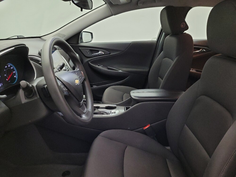 2024 Chevrolet Malibu in Glendale, AZ 85301 - 18102493 17