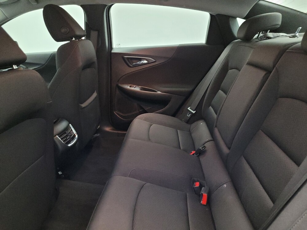 2024 Chevrolet Malibu in Glendale, AZ 85301 - 18102493 18