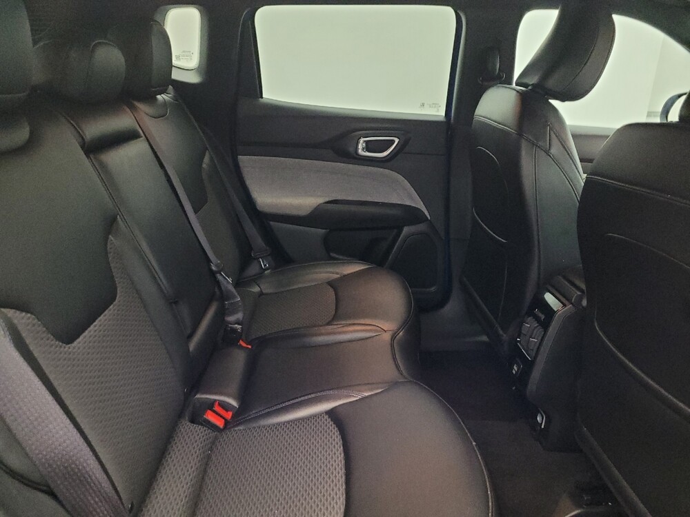 2024 Jeep Compass in Phoenix, AZ 85022 - 18102495 19