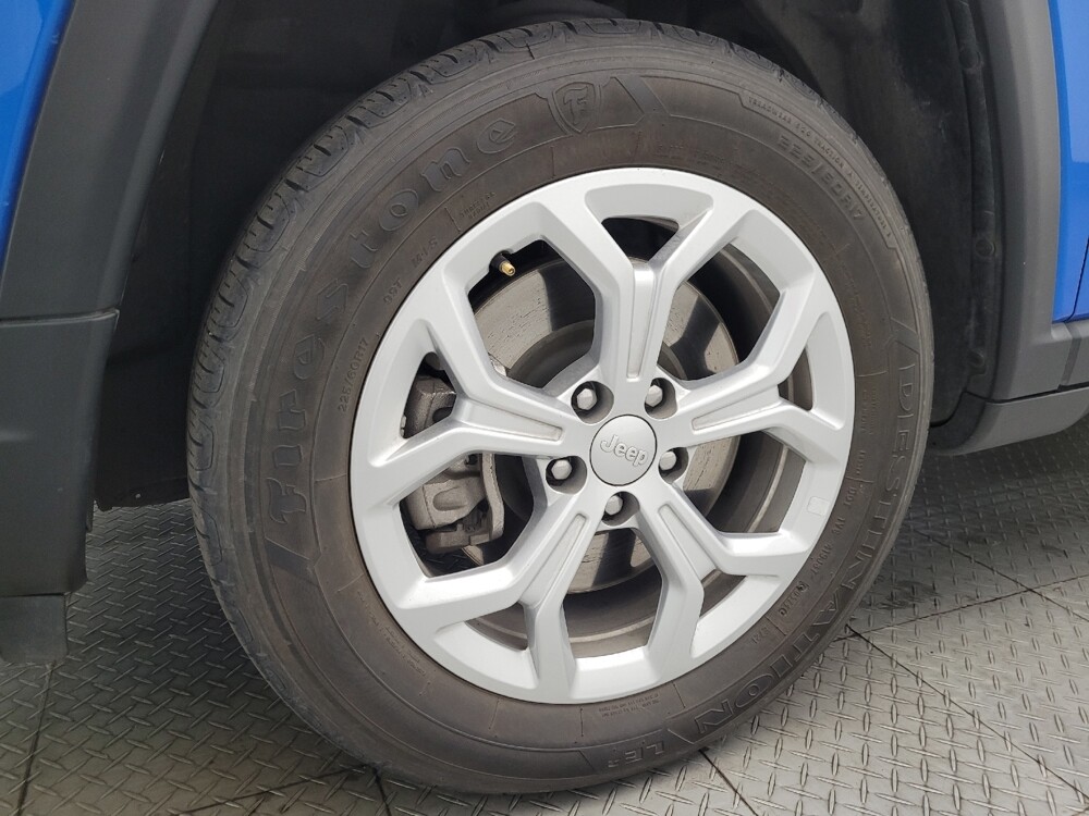 2024 Jeep Compass in Phoenix, AZ 85022 - 18102495 31