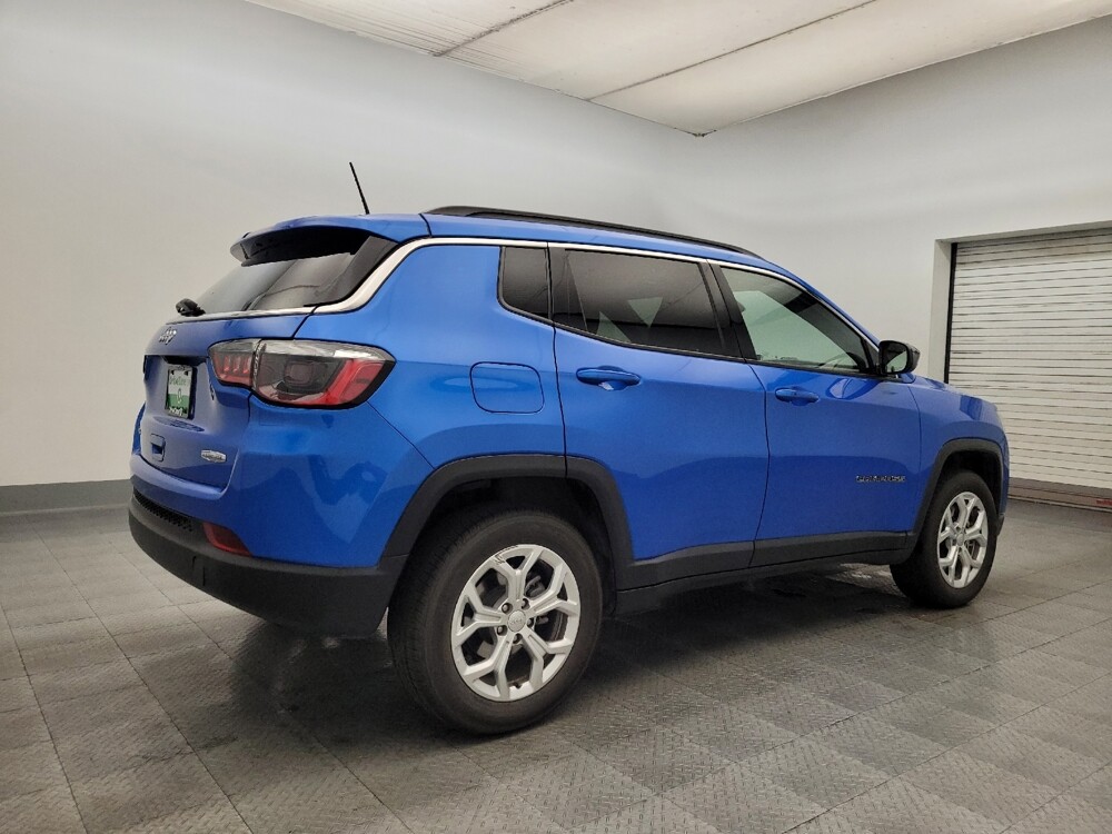 2024 Jeep Compass in Phoenix, AZ 85022 - 18102495 10