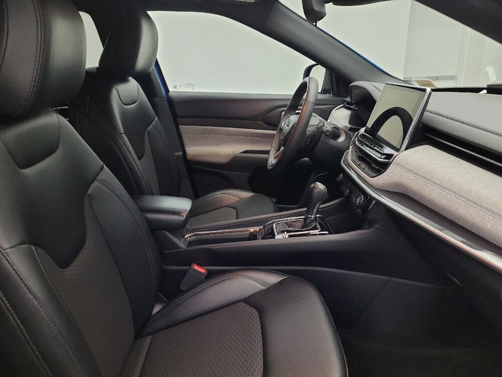 2024 Jeep Compass in Phoenix, AZ 85022 - 18102495 21