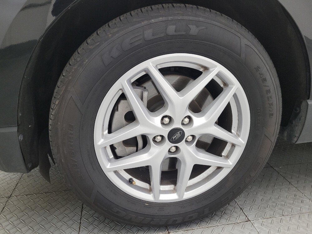 2023 Ford Edge in Glendale, AZ 85301 - 18102500 31