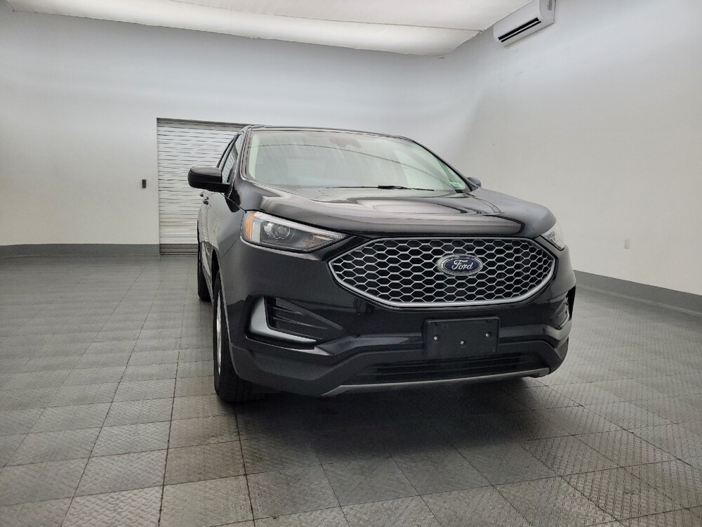 2023 Ford Edge in Glendale, AZ 85301 - 18102500 14