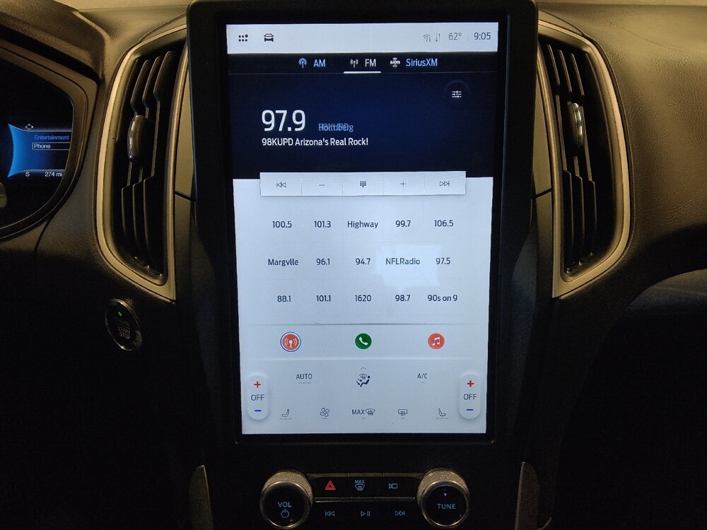 2023 Ford Edge in Glendale, AZ 85301 - 18102500 25