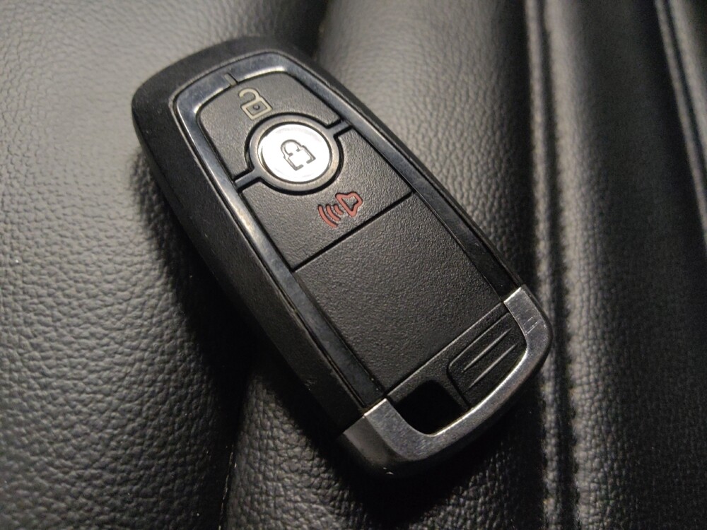 2023 Ford Edge in Glendale, AZ 85301 - 18102505 32