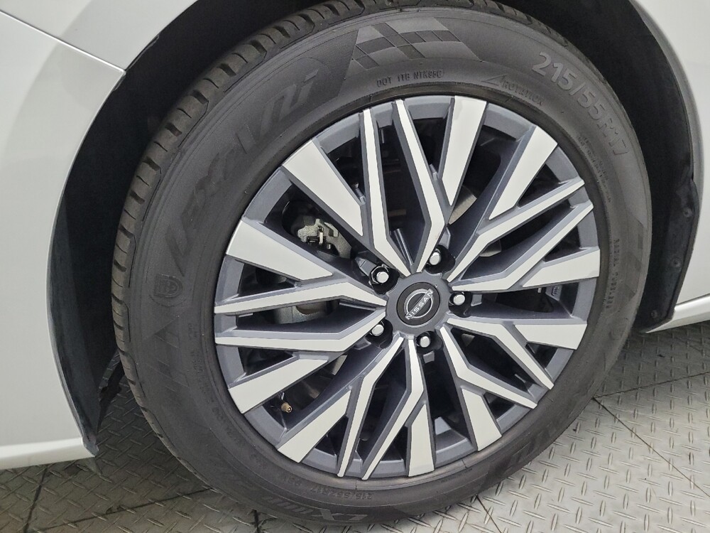 2023 Nissan Altima in Phoenix, AZ 85022 - 18102507 31