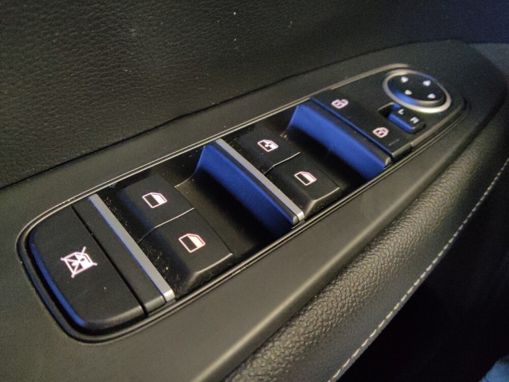 2023 Kia Forte in Phoenix, AZ 85022 - 18102508 27