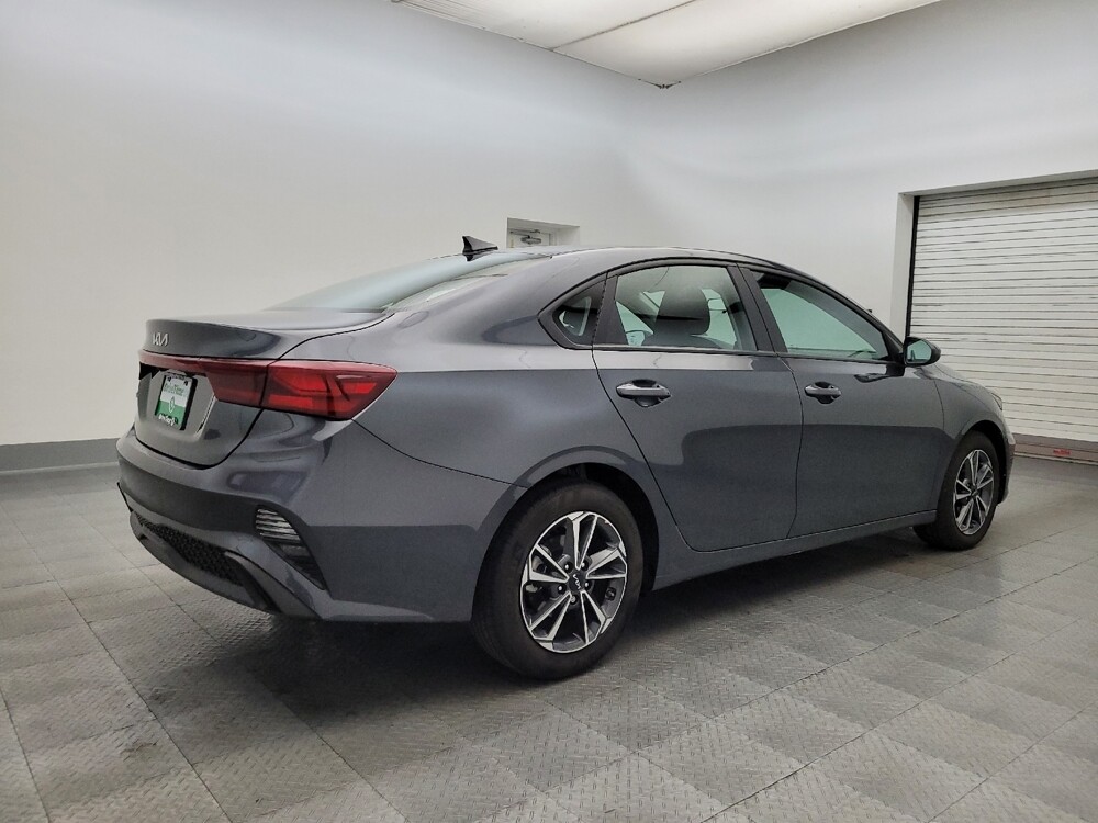 2023 Kia Forte in Albuquerque, NM 87113 - 18102512 10