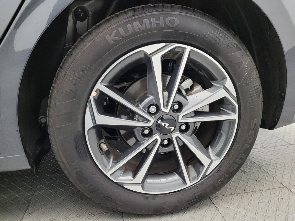 2023 Kia Forte in Albuquerque, NM 87113 - 18102512 31