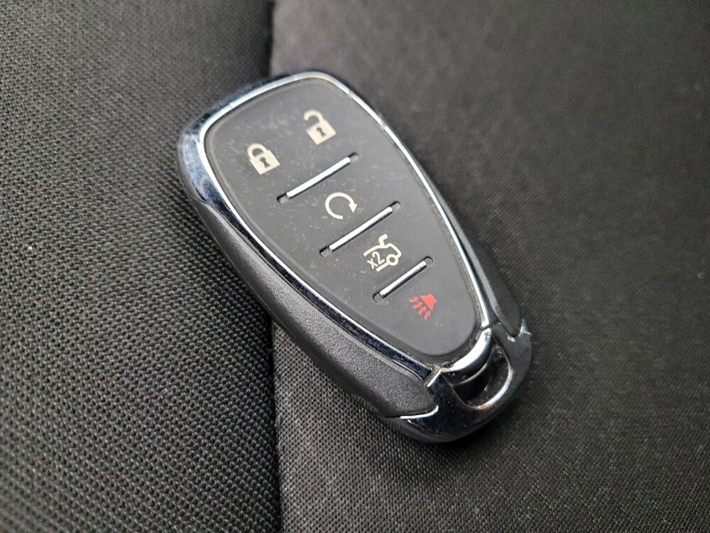 2024 Chevrolet Malibu in Phoenix, AZ 85022 - 18102528 32