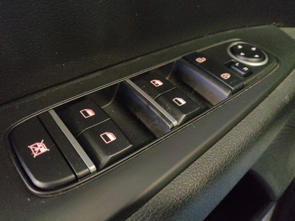 2023 Kia Forte in Glendale, AZ 85301 - 18102532 27