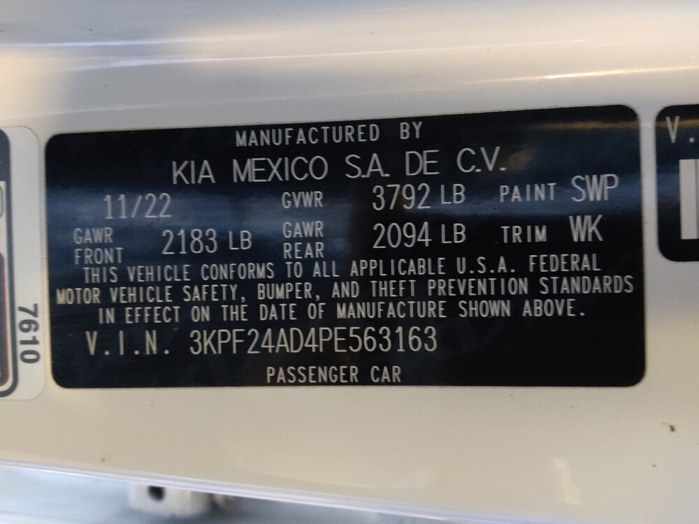 2023 Kia Forte in Glendale, AZ 85301 - 18102532 33