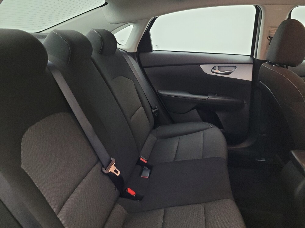 2023 Kia Forte in Glendale, AZ 85301 - 18102532 19