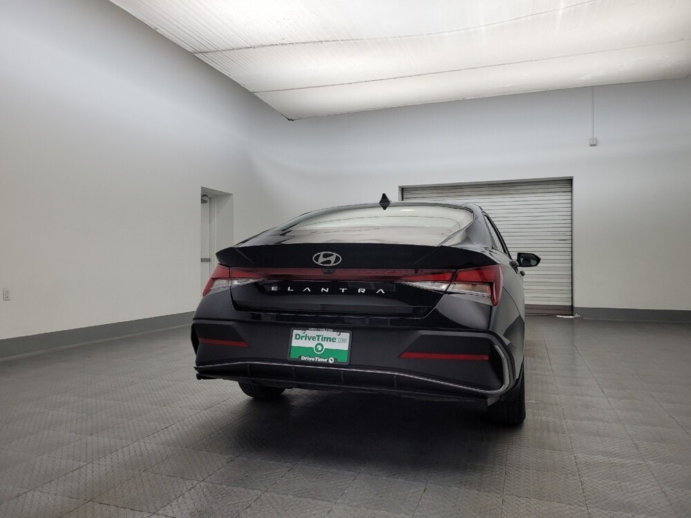 2024 Hyundai Elantra in Mesa, AZ 85210 - 18102534 7