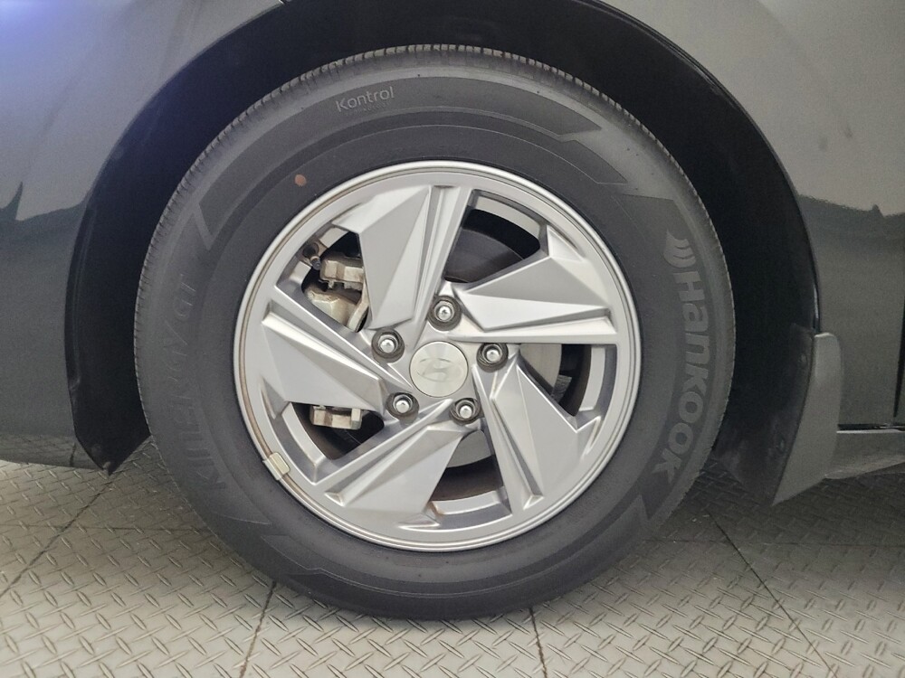 2024 Hyundai Elantra in Mesa, AZ 85210 - 18102534 31