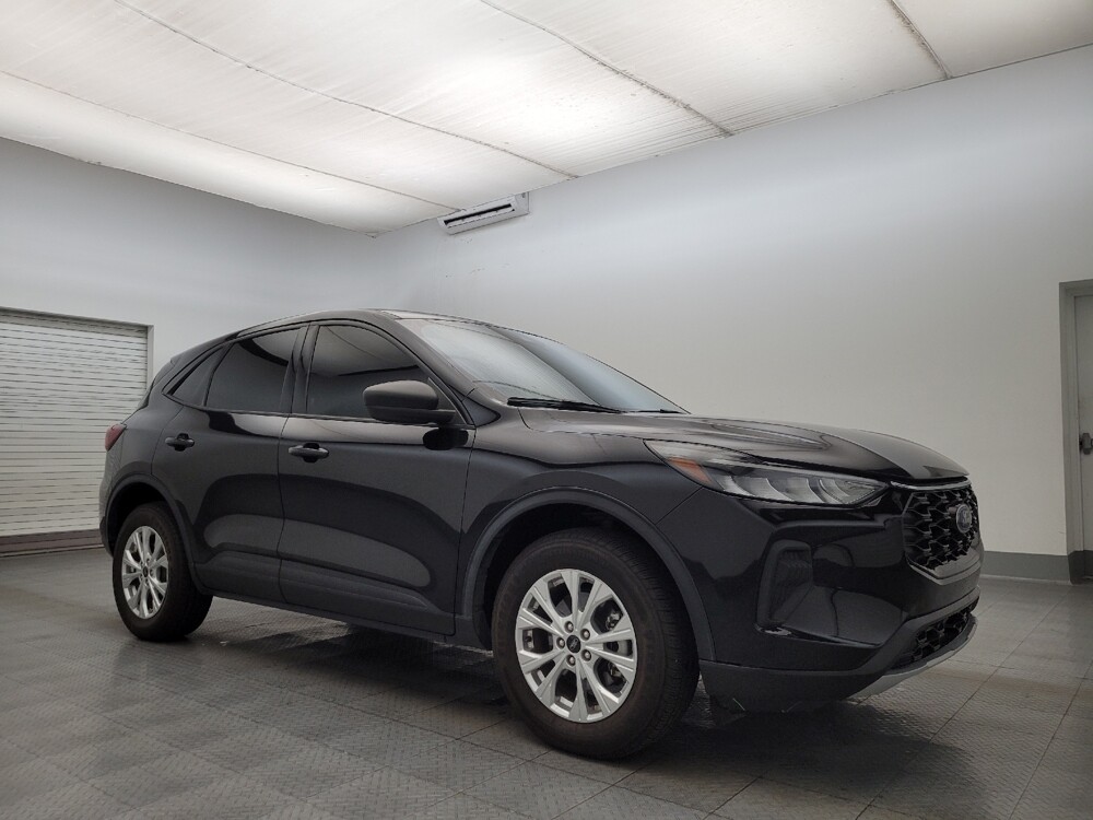 2023 Ford Escape in Glendale, AZ 85301 - 18102536 11