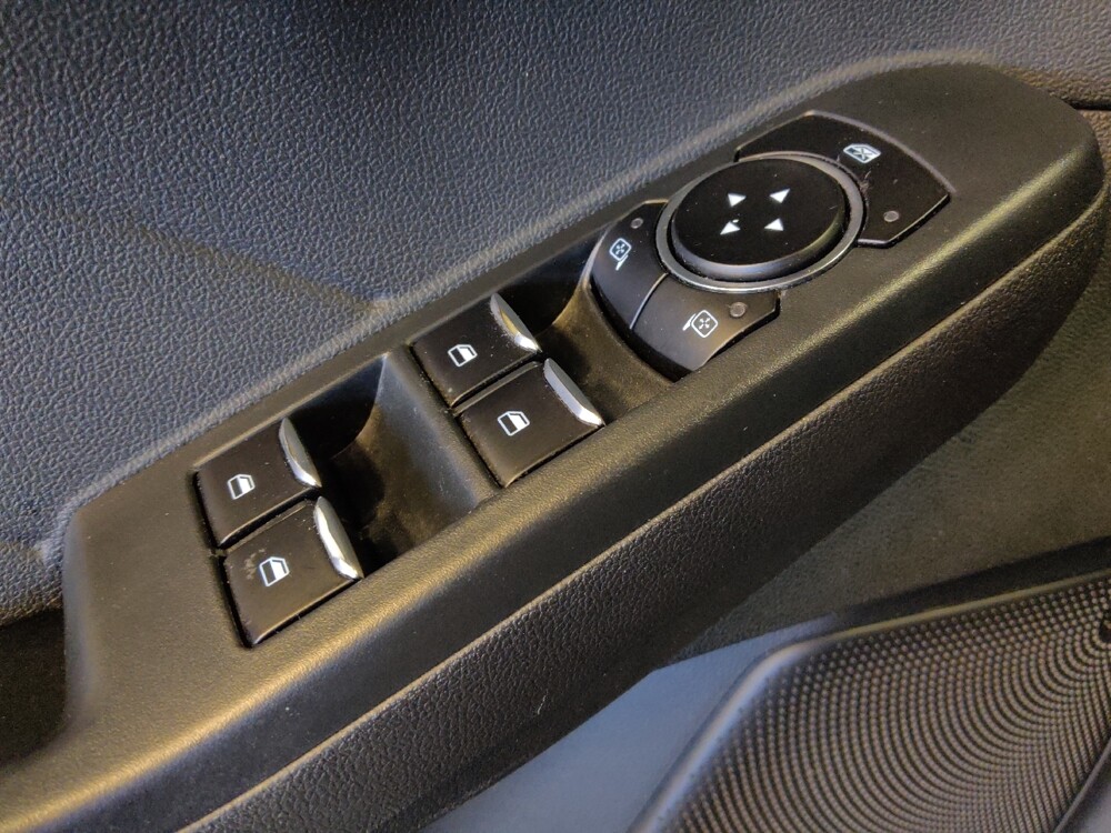 2023 Ford Escape in Glendale, AZ 85301 - 18102536 27