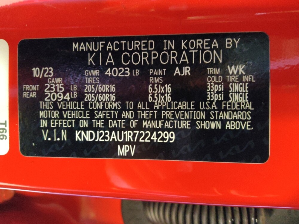 2024 Kia Soul in Mesa, AZ 85210 - 18102537 33