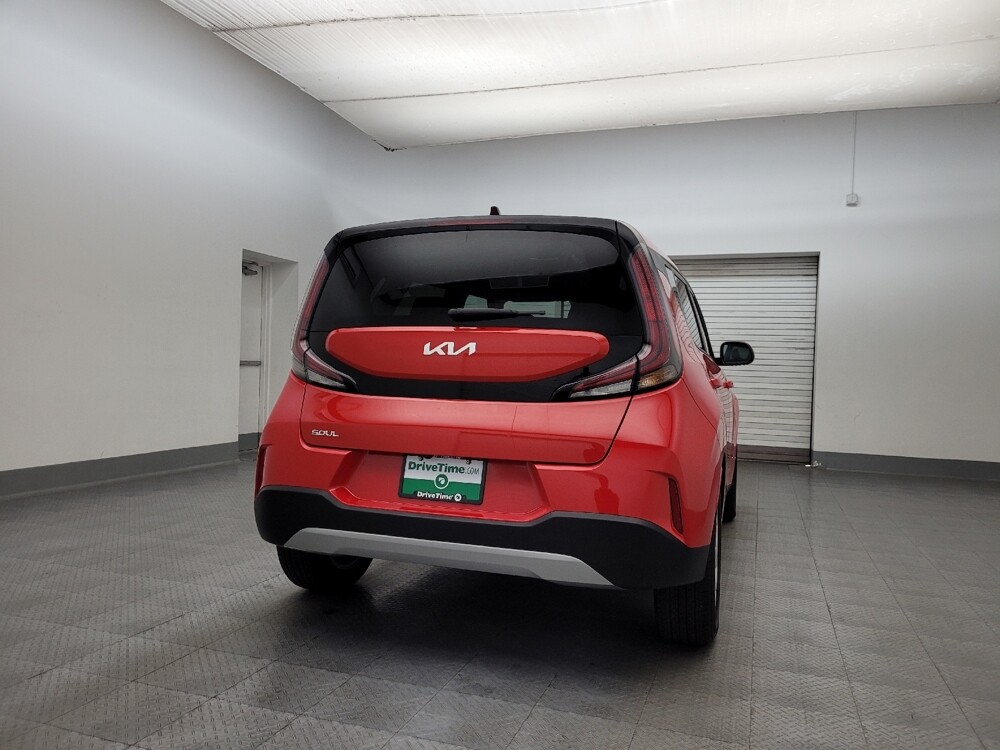 2024 Kia Soul in Mesa, AZ 85210 - 18102537 7