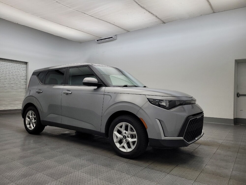 2023 Kia Soul in Chandler, AZ 85225 - 18102541 11