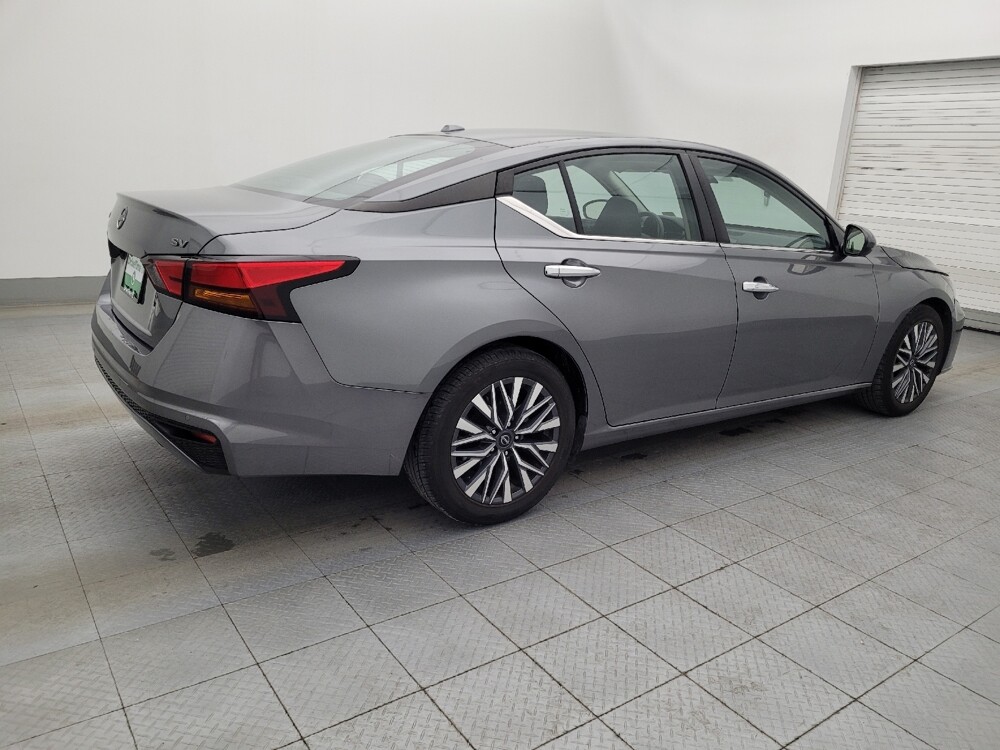 2023 Nissan Altima in Clearwater, FL 33764 - 18102548 10