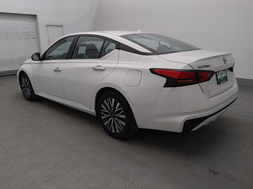 2023 Nissan Altima in Tallahassee, FL 32304 - 18102552 3