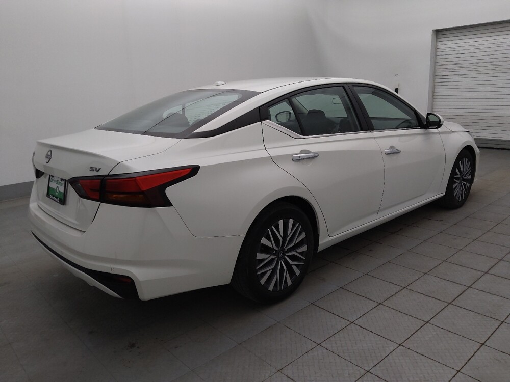 2023 Nissan Altima in Tallahassee, FL 32304 - 18102552 10