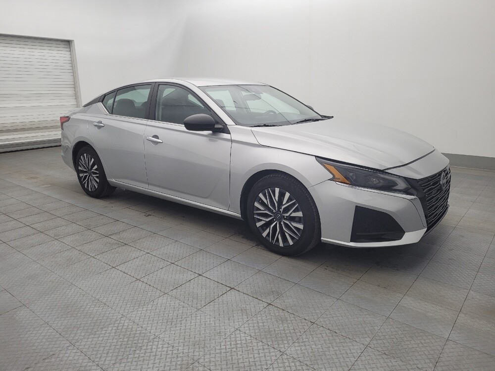 2024 Nissan Altima in Tampa, FL 33619 - 18102554 11