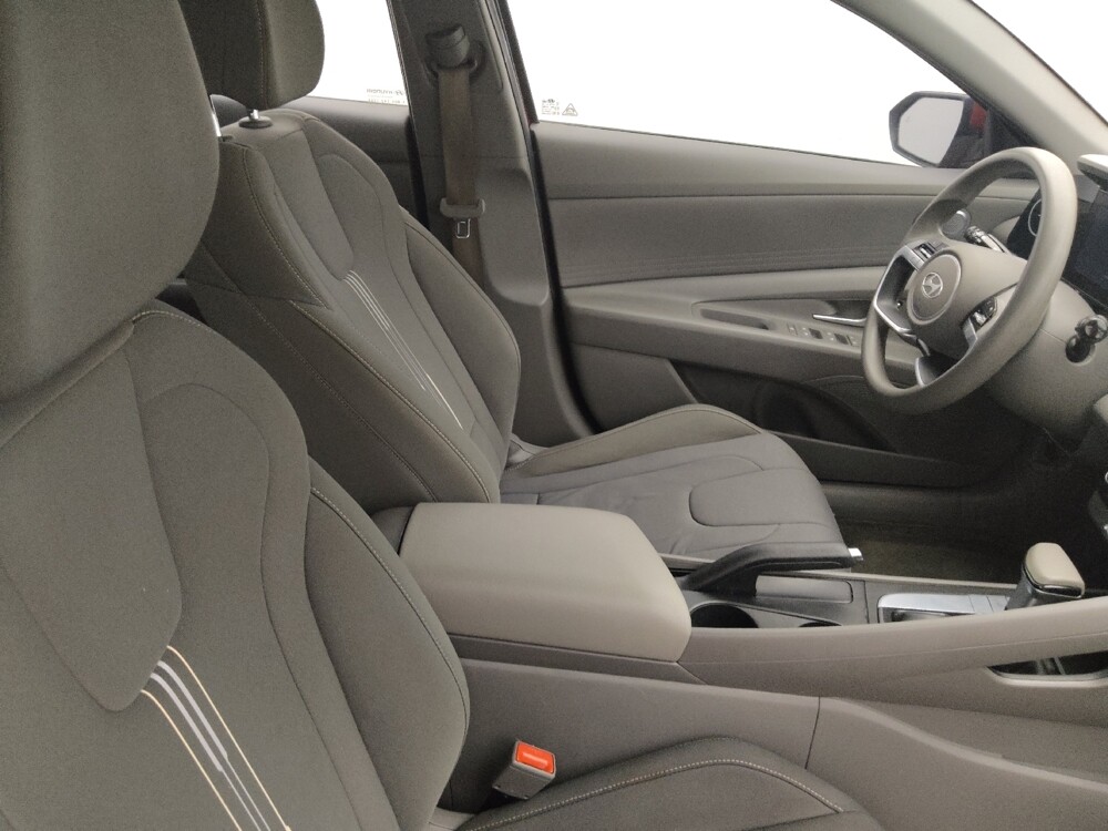 2024 Hyundai Elantra in Tampa, FL 33612 - 18102557 21