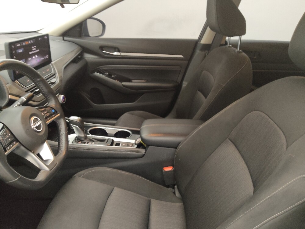 2023 Nissan Altima in Tampa, FL 33612 - 18102561 17