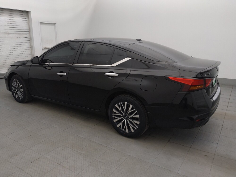 2023 Nissan Altima in Tampa, FL 33612 - 18102561 3