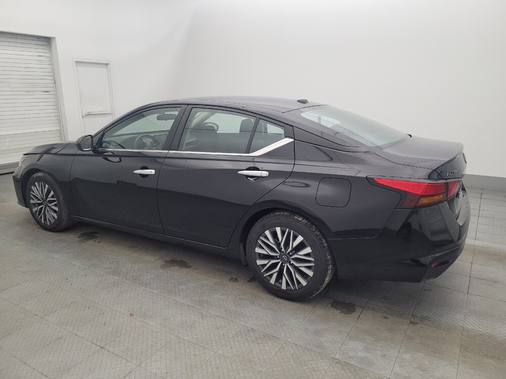 2024 Nissan Altima in Tallahassee, FL 32304 - 18102573 3