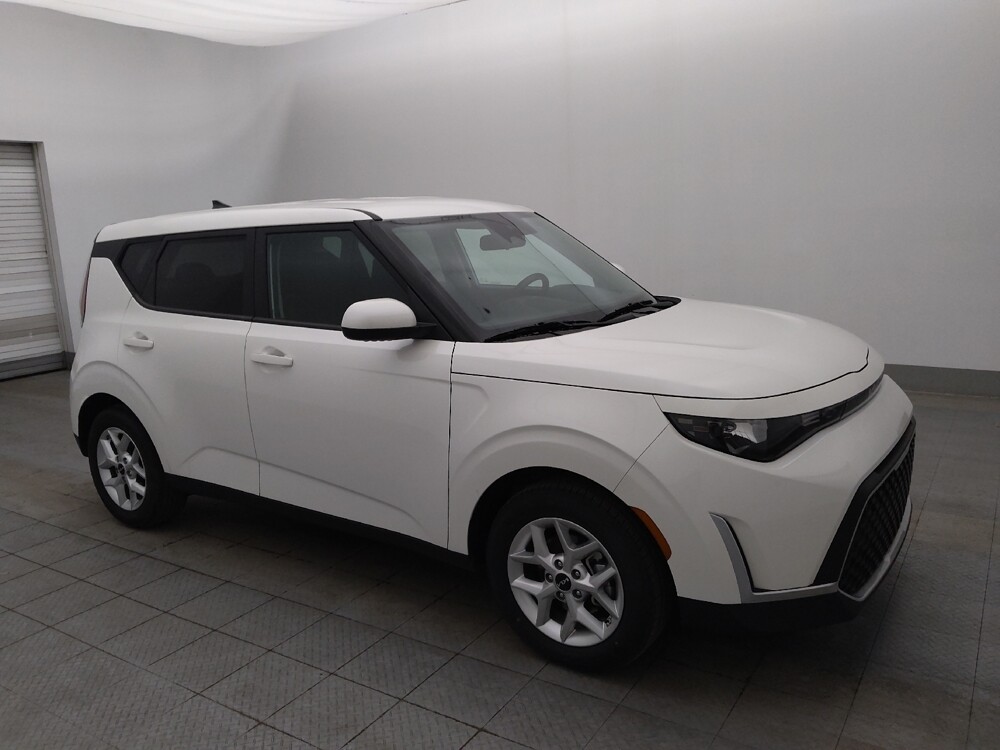 2024 Kia Soul in Macon, GA 31210 - 18102585 11