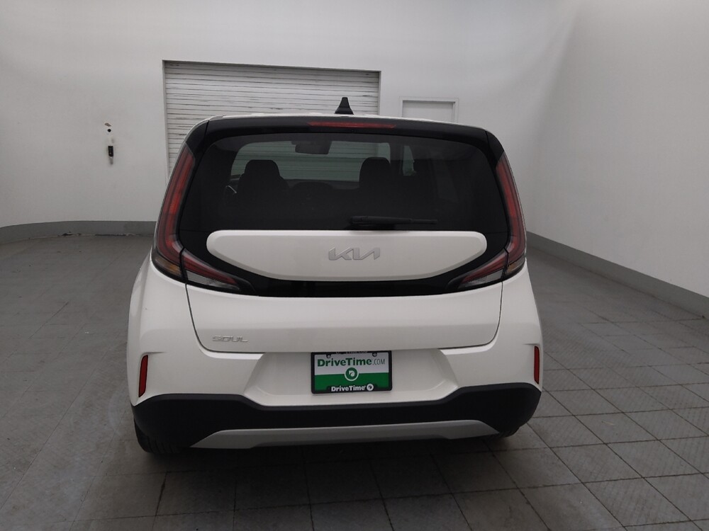 2024 Kia Soul in Macon, GA 31210 - 18102585 6