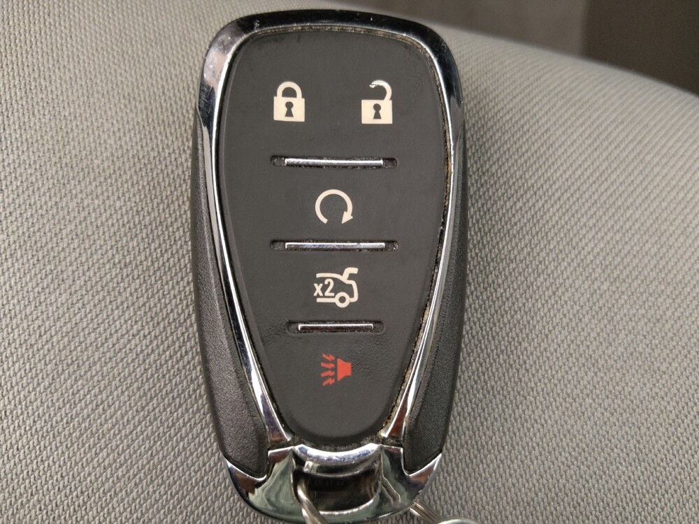 2023 Chevrolet Malibu in Tallahassee, FL 32304 - 18102587 32