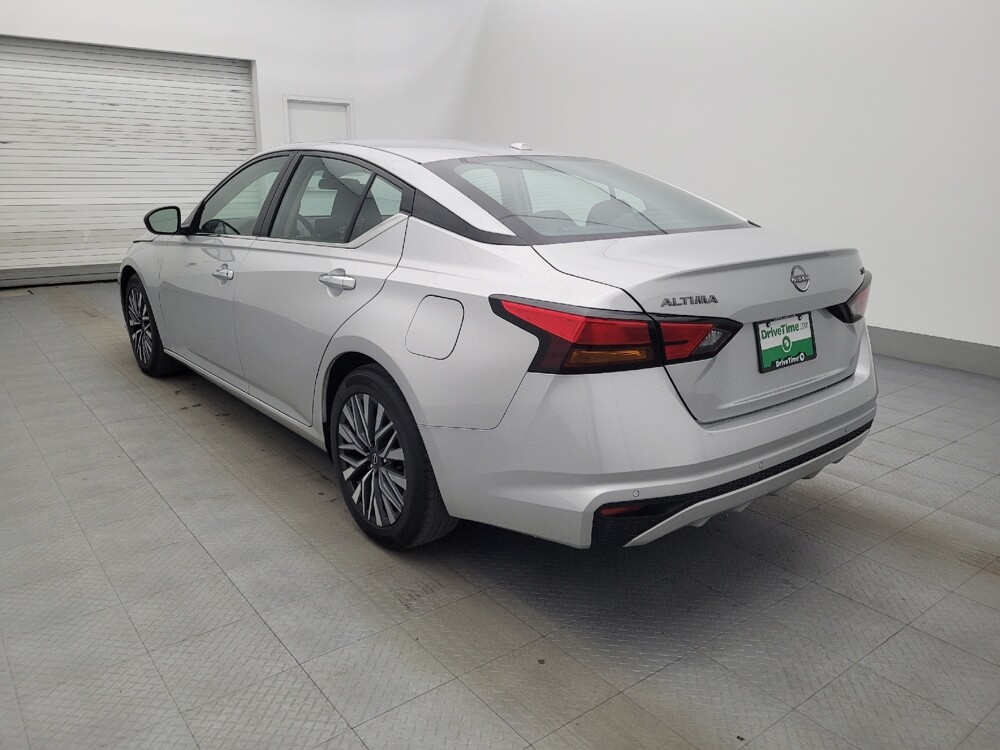 2024 Nissan Altima in Clearwater, FL 33764 - 18102602 5