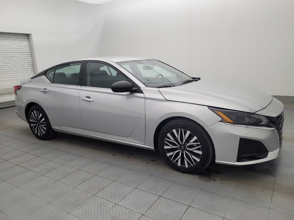 2024 Nissan Altima in Clearwater, FL 33764 - 18102602 11