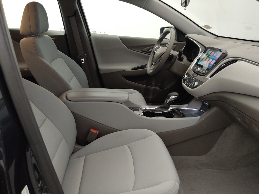2023 Chevrolet Malibu in Tallahassee, FL 32304 - 18102603 19