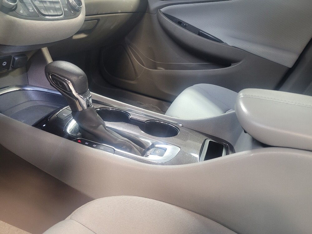 2023 Chevrolet Malibu in Tallahassee, FL 32304 - 18102603 26