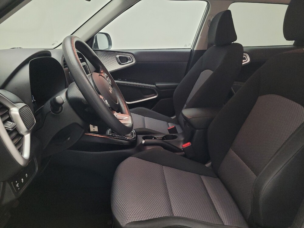 2024 Kia Soul in Downey, CA 90241 - 18102605 17