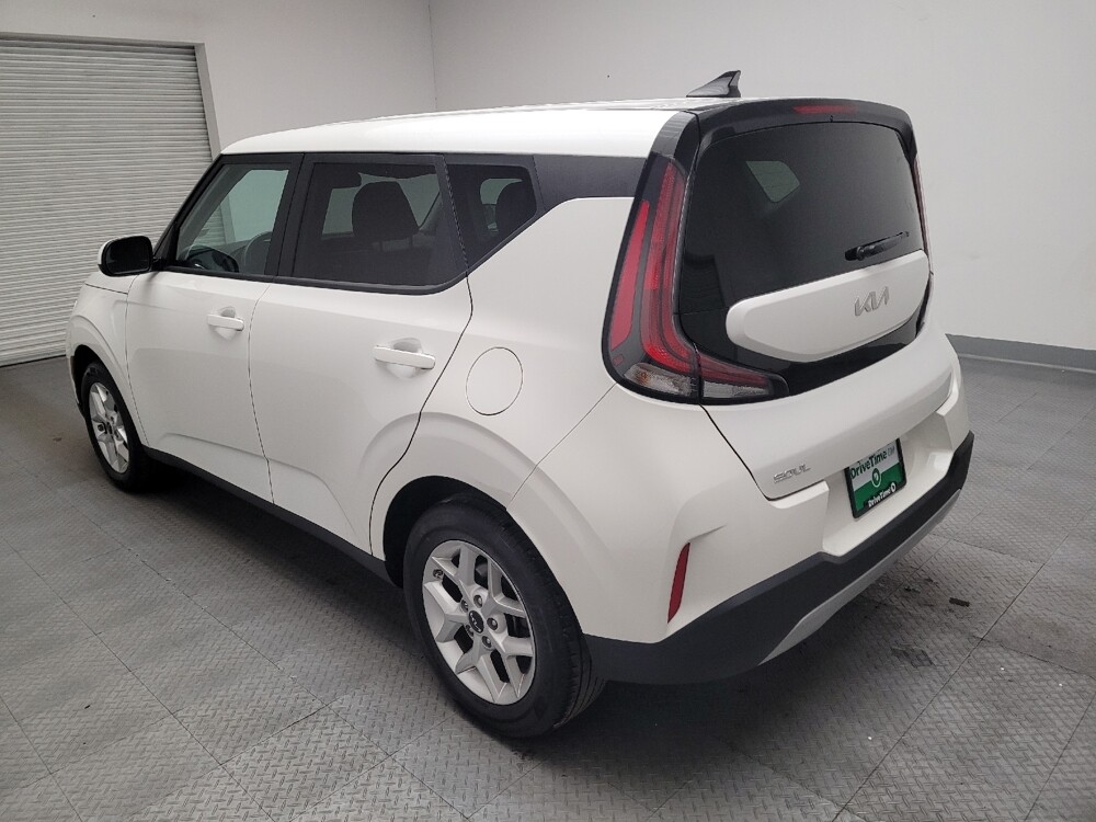 2024 Kia Soul in Downey, CA 90241 - 18102605 6