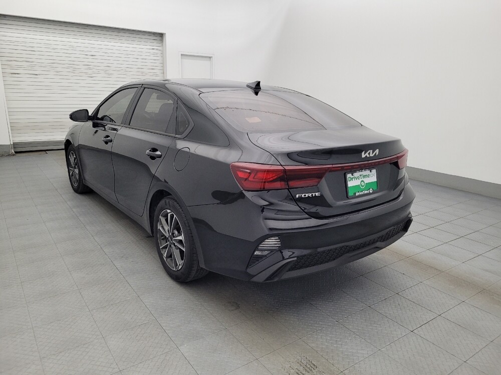 2023 Kia Forte in Clearwater, FL 33764 - 18102613 5