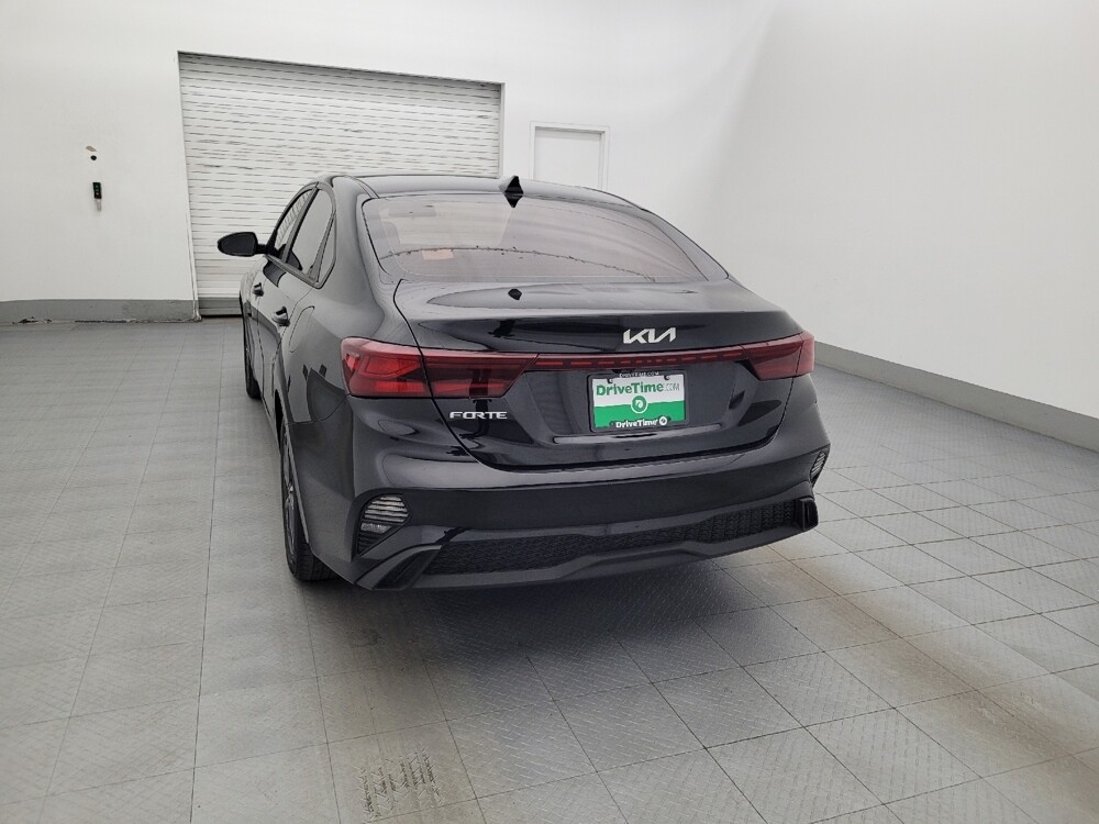 2023 Kia Forte in Clearwater, FL 33764 - 18102613 6