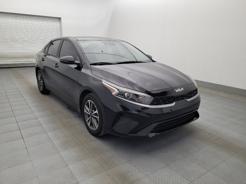 2023 Kia Forte in Clearwater, FL 33764 - 18102613 13