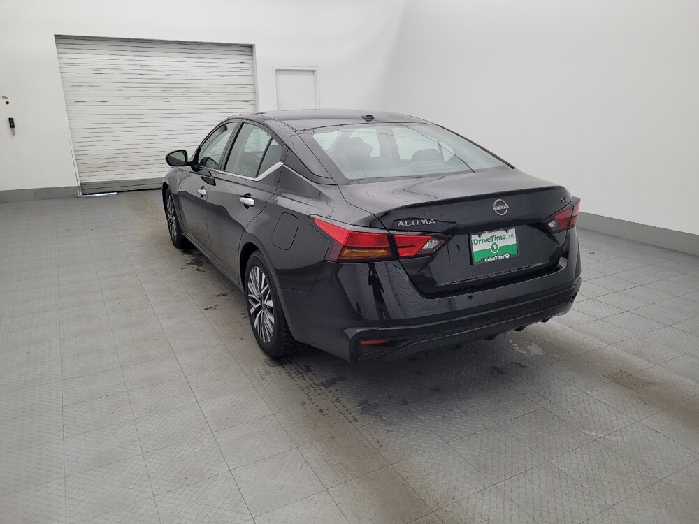 2024 Nissan Altima in Clearwater, FL 33764 - 18102616 5